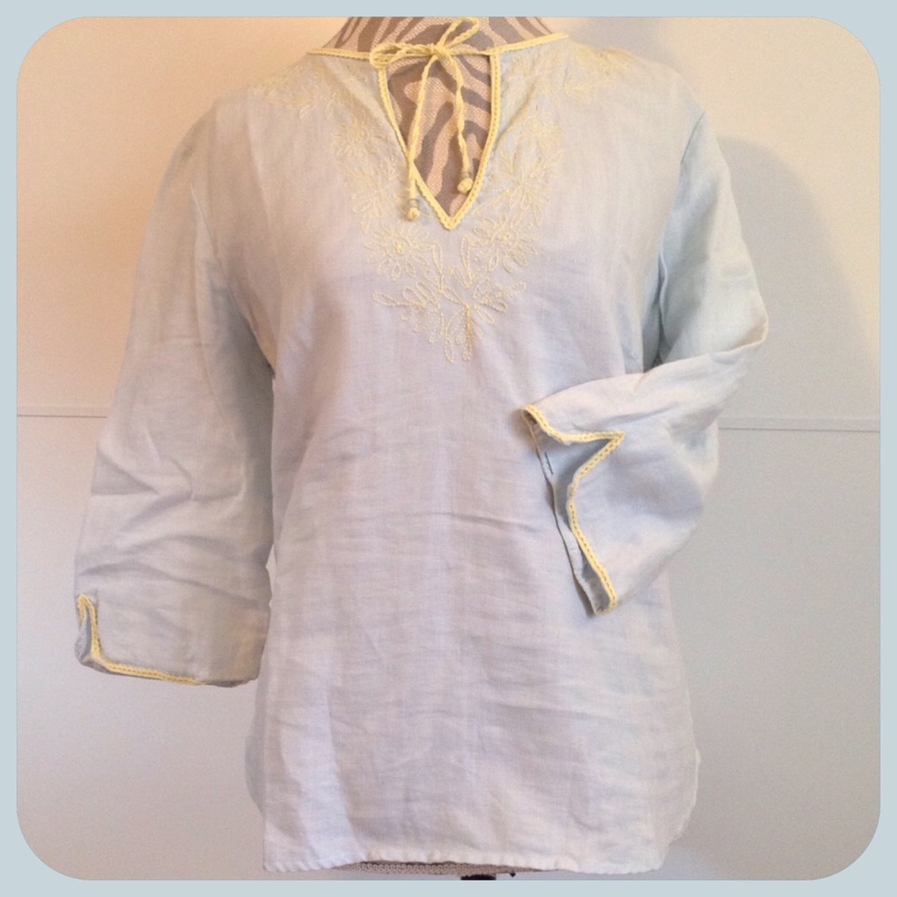 🌟HP🌟Powder Blue❄️Cotton Boho Top w/Lemon🍋Trim